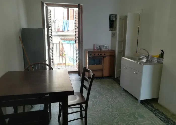 Italy, Calabria, Rent 2 דירה